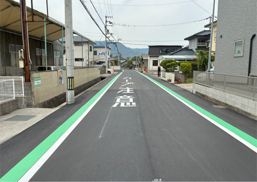 香川県高松市/交通安全施設/富国産業/道路表示